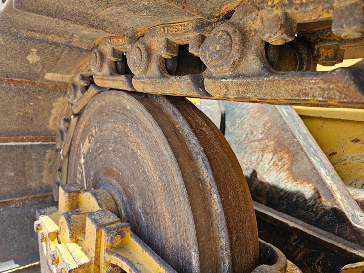 deere-550k-image-20