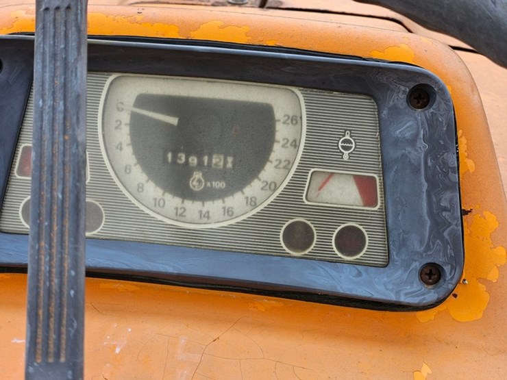 ford-4500-image-23
