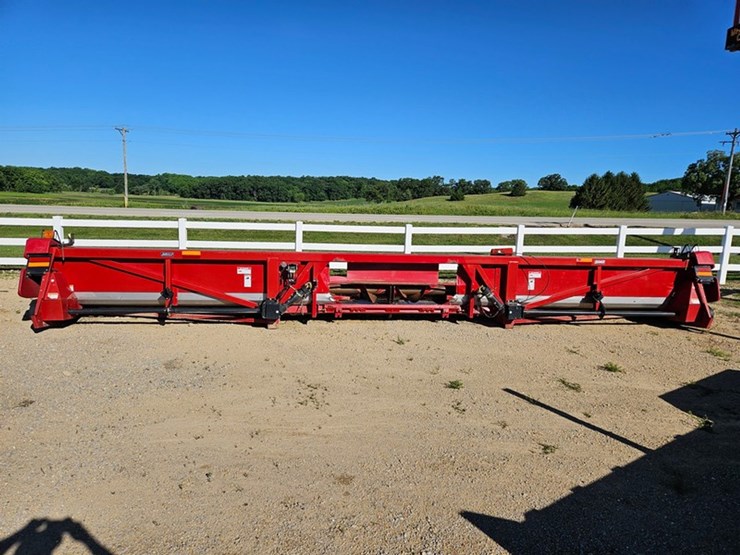 case-ih-2412-image-4