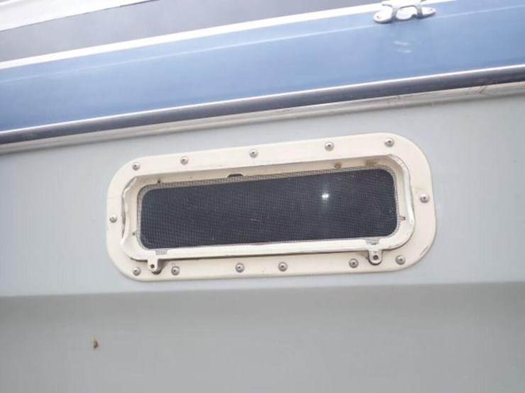 1989-bayliner-ciera-2650-26-ft-cabin-cruiser-bp1a6-image-98