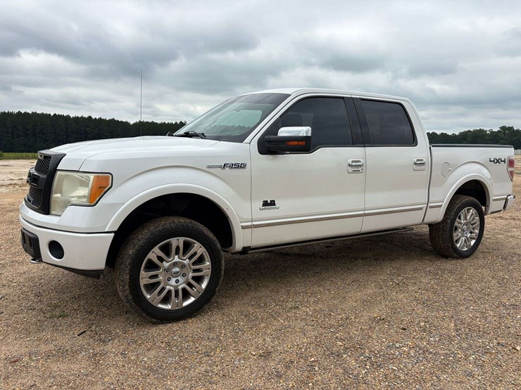 2012-ford-f150-platinum-image-1