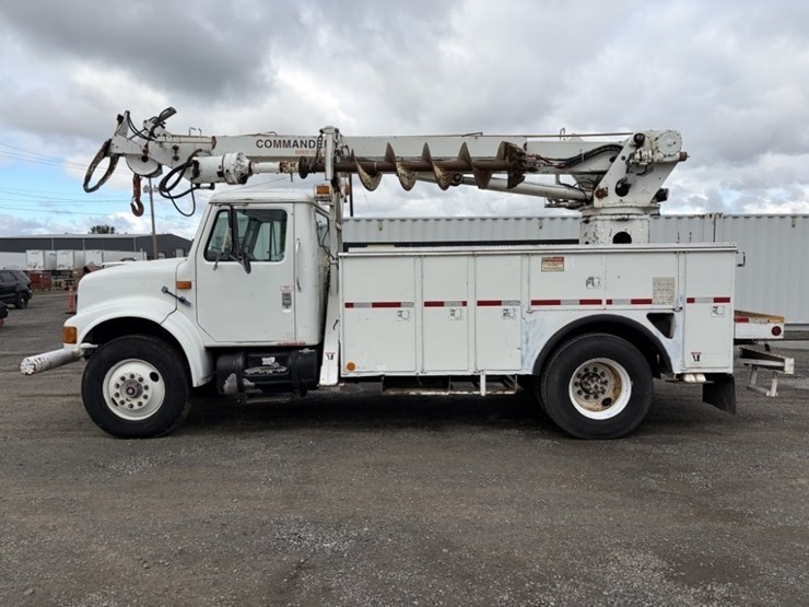 1997-international-4700-image-7