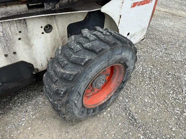 bobcat-s250-image-15