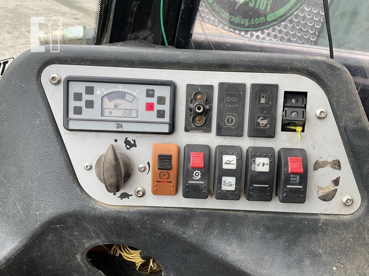 2006-jcb-1110t-image-14
