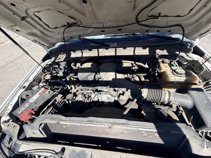 2008-ford-f450-image-26