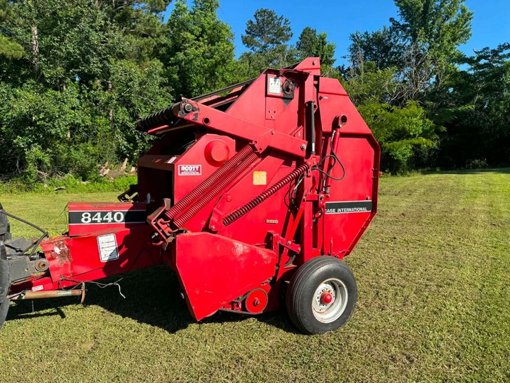 case-ih-8440-image-1