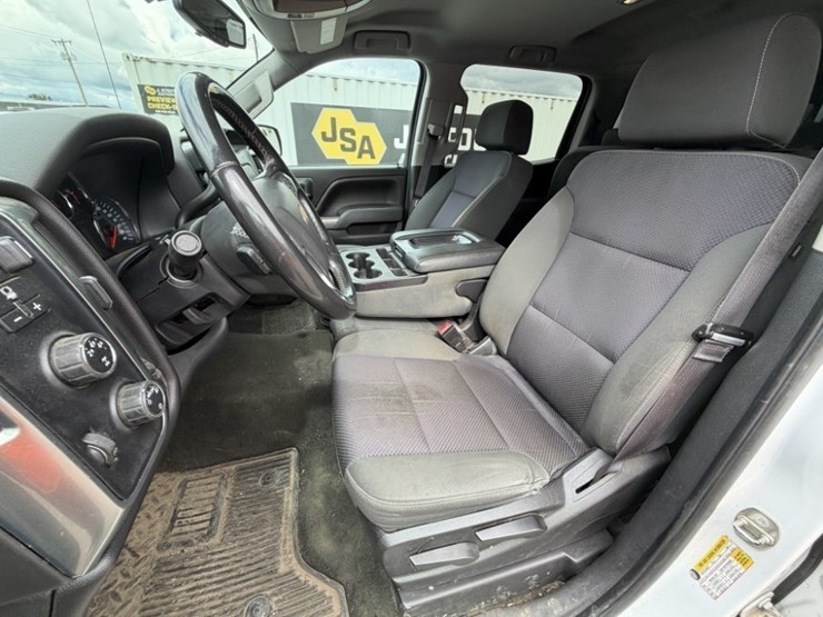 2016-chevrolet-silverado-2500-image-23