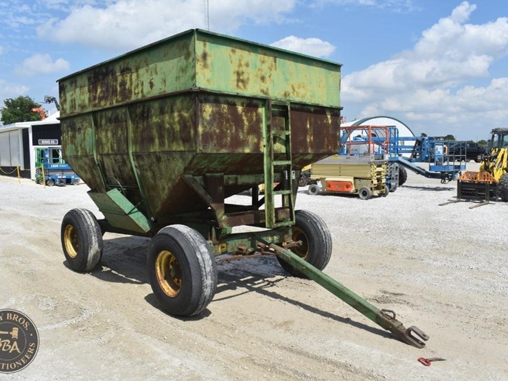 john-deere-250-image-7