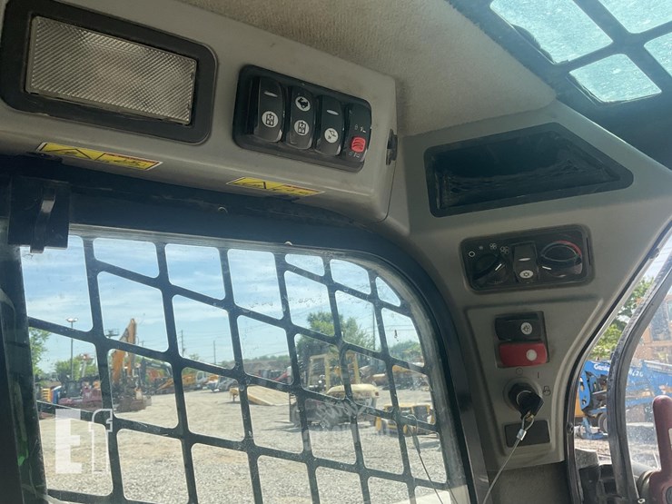 2019-caterpillar-279d-image-16