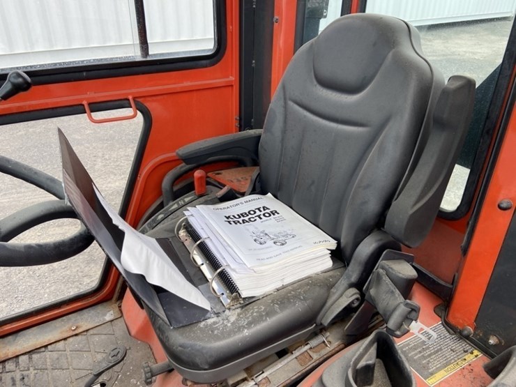 2014-kubota-bx2670-image-13
