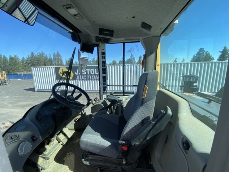 2019-volvo-l60h-image-12