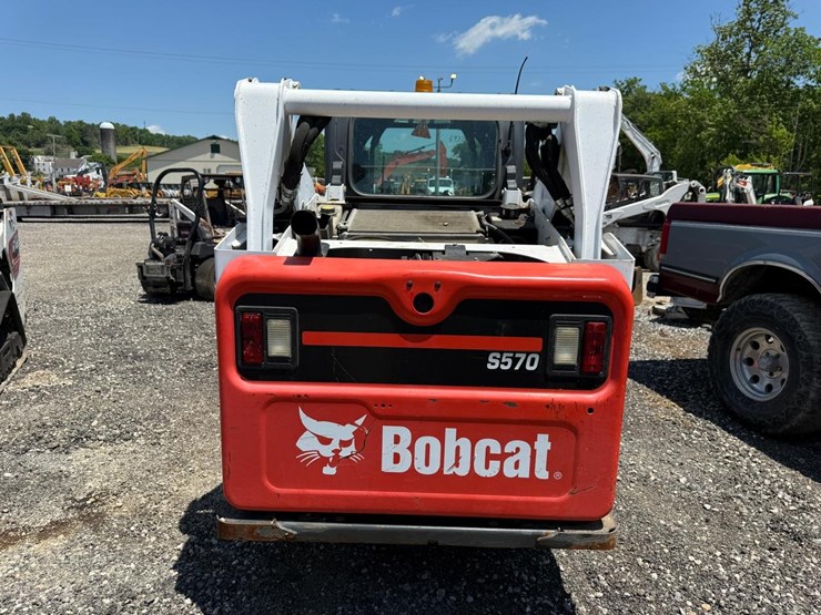 bobcat-s570-image-3