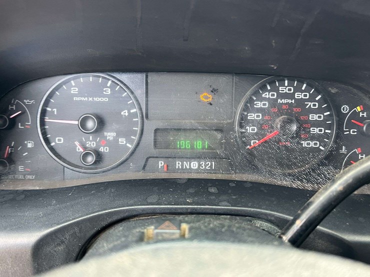 2005-ford-f250-image-25