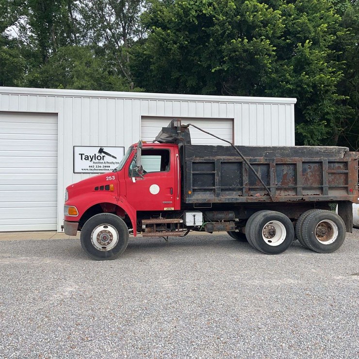 2003 STERLING M8500