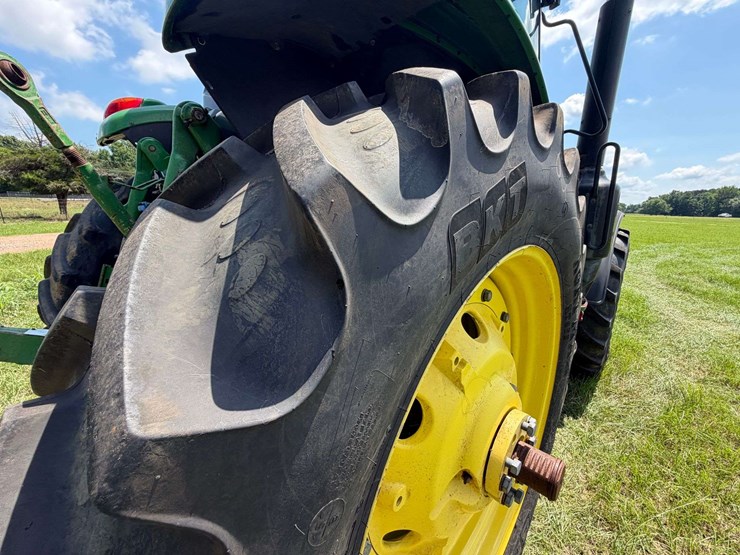 2019-john-deere-6155m-image-15