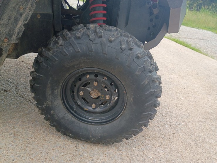 2014-can-am-commander-800-image-50