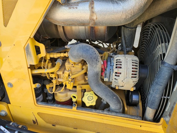 deere-550k-image-32