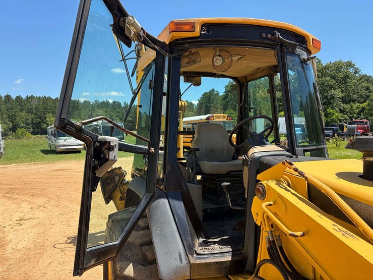 deere-410e-image-25