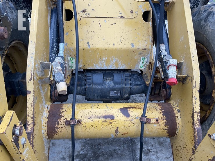 2012-caterpillar-it14g2-image-11