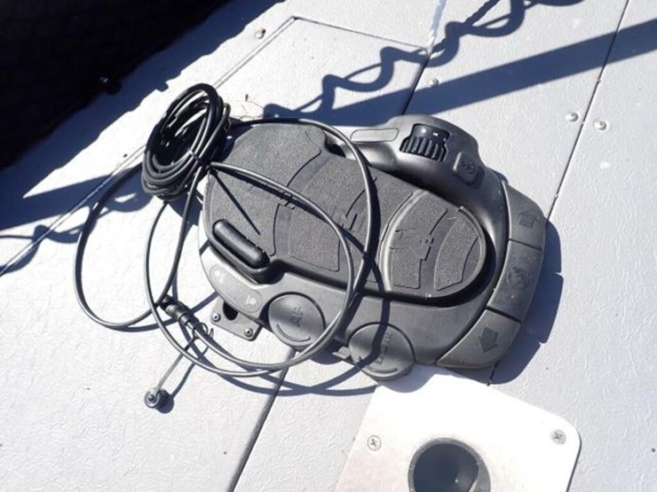 2023-princecraft-nanook-168-dlx-16-ft-fishing-boat-image-42