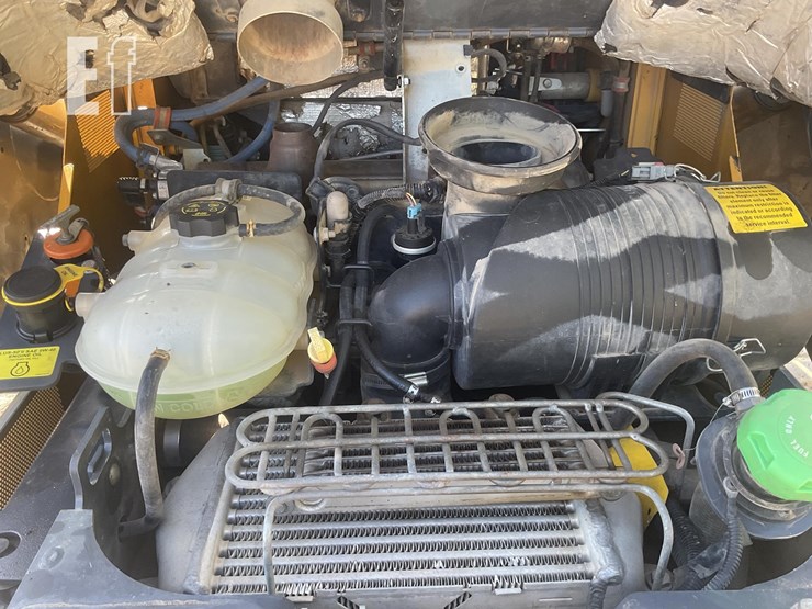2021-deere-333g-image-19