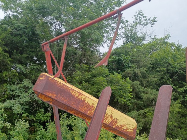 new-holland-1000-image-25