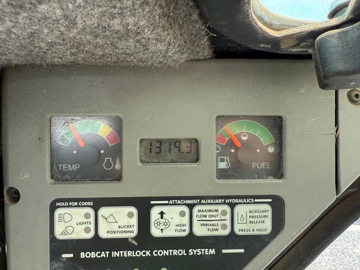 bobcat-s300-image-18