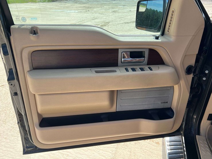2014-ford-f150-king-ranch-image-9
