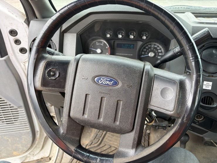 2012-ford-f550-sd-image-29