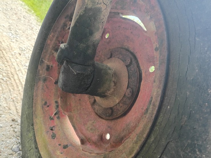 massey-ferguson-50-image-37