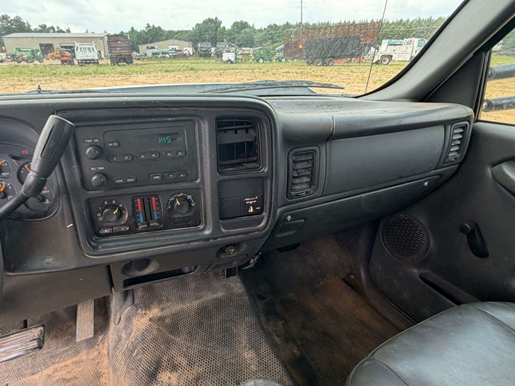 2007-chevrolet-2500hd-image-12