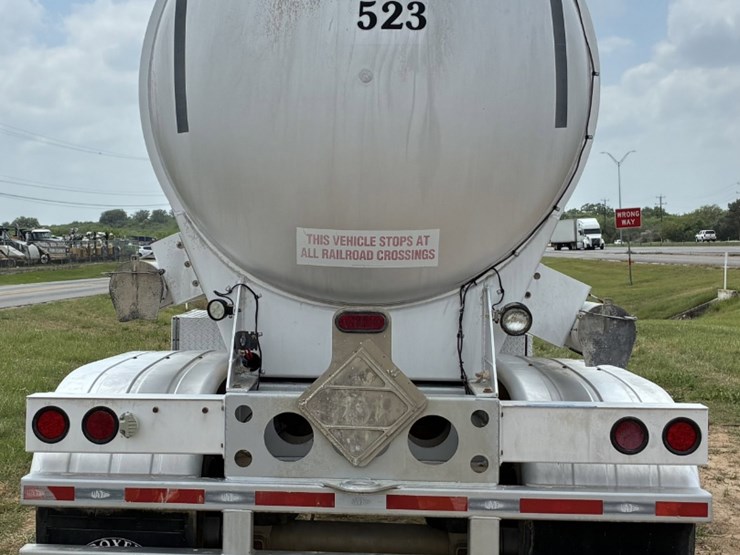 2012-troxell-tanker-image-5