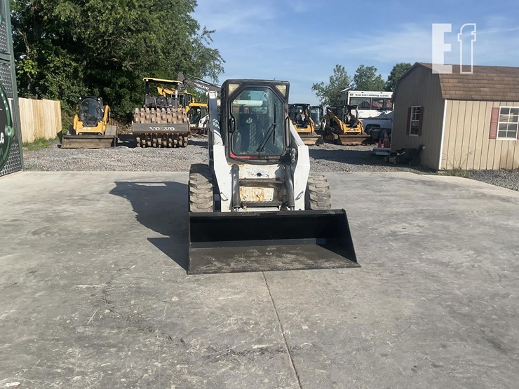 2005-bobcat-s300-image-7