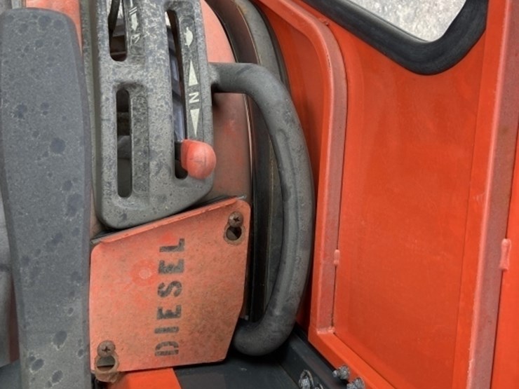 2014-kubota-bx2670-image-14