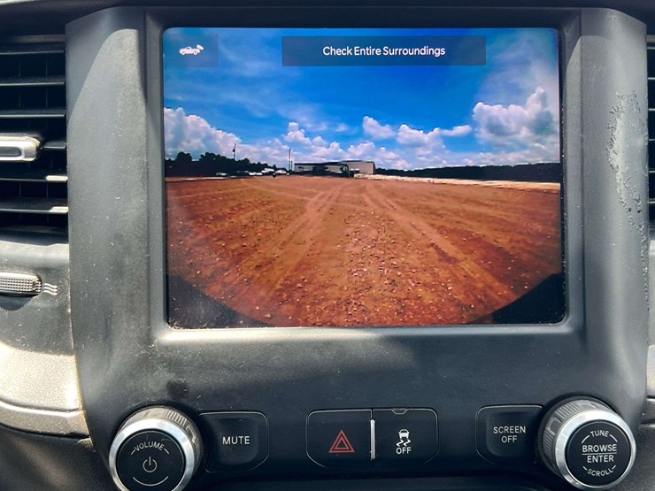 2022-dodge-3500-image-39