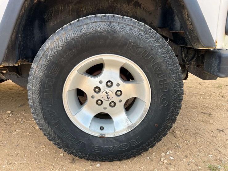 1999-jeep-wrangler-image-17