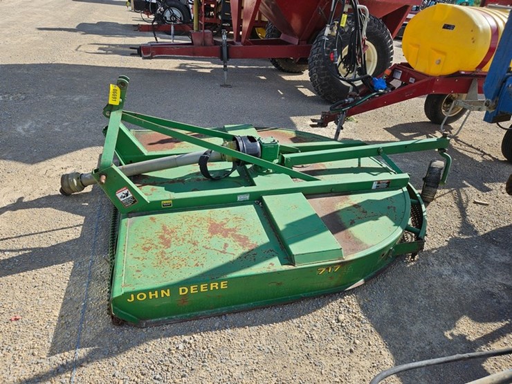 john-deere-717-image-2