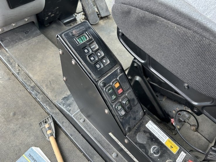 2008-mb-oshkosh-4600-fmd-hp3-image-16