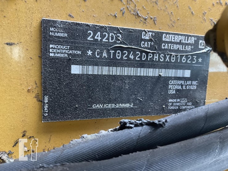 2021-caterpillar-242d3-image-17