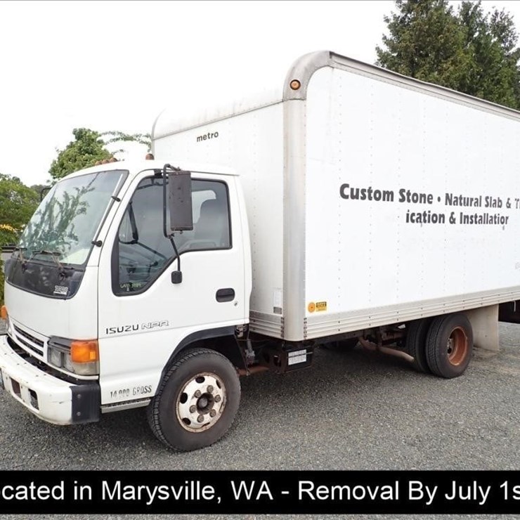 1998 ISUZU NPR