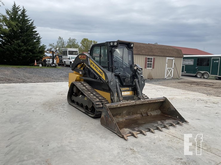2018-new-holland-c232-image-6