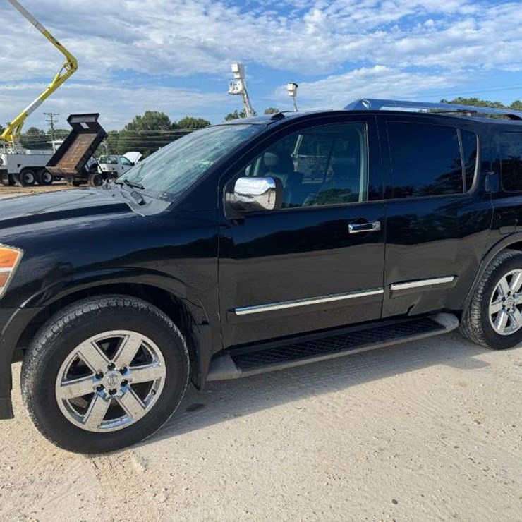 2014 NISSAN ARMADA