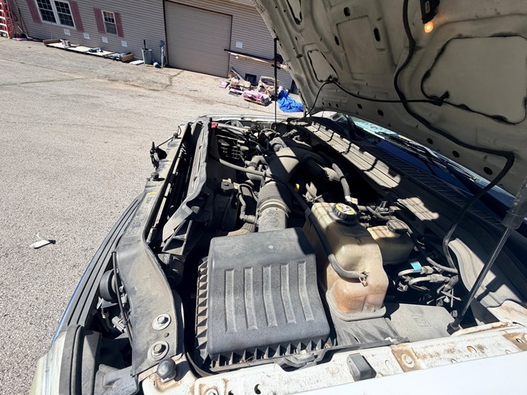 2008-ford-f450-image-25