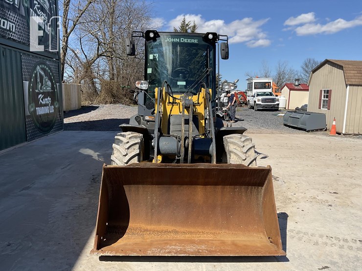 2020-deere-324l-image-7
