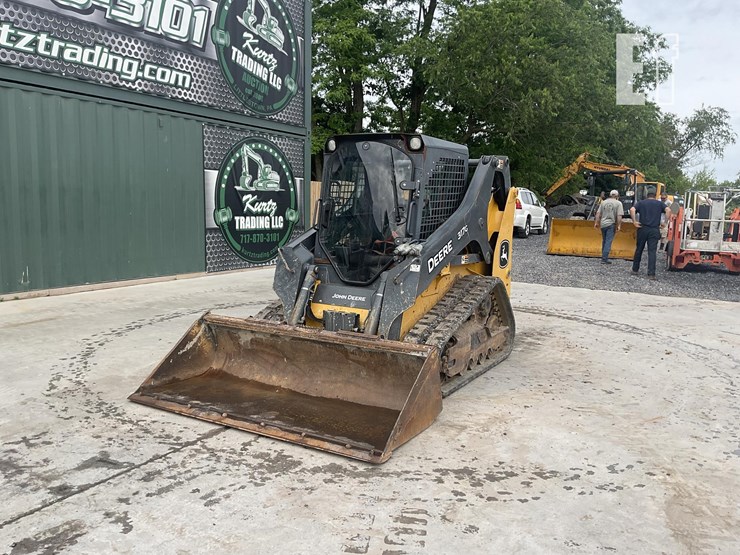 2017-deere-317g-image-8