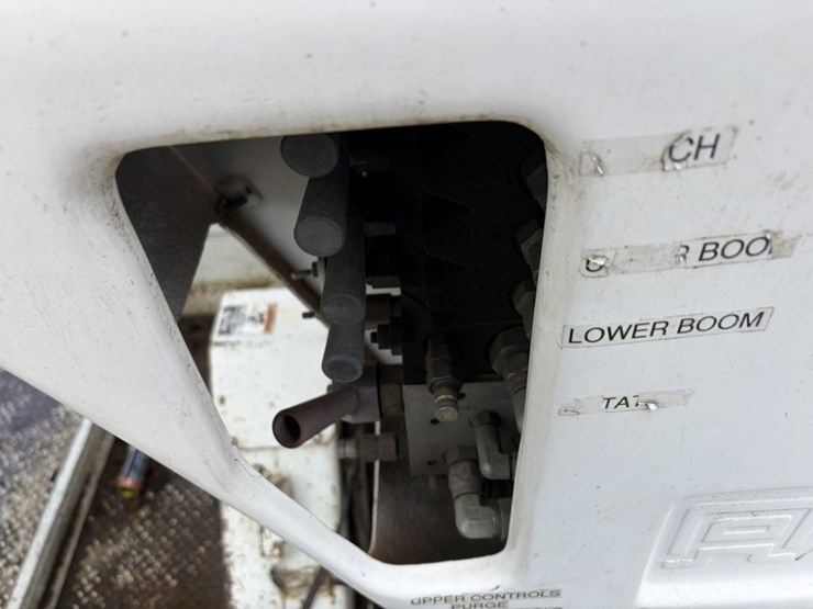 2003-international-7300-image-24
