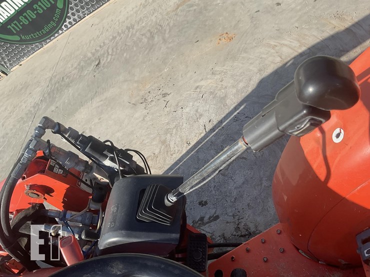 2019-kubota-l2501-image-14