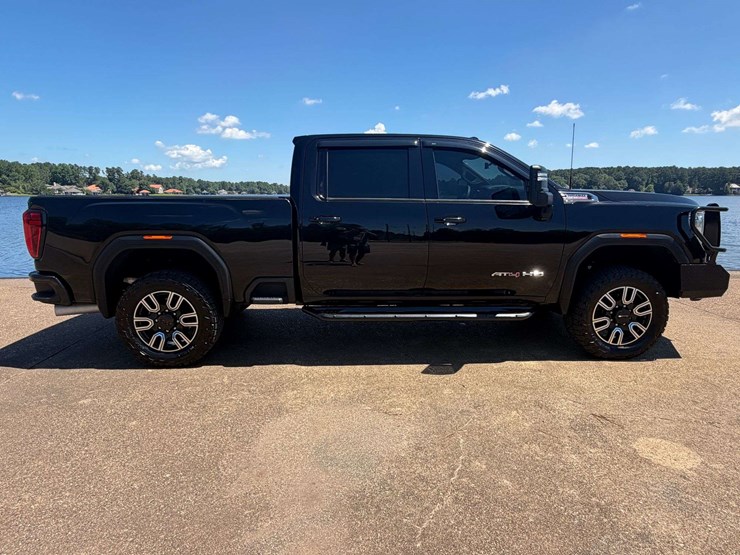 2020-gmc-sierra-2500-image-9