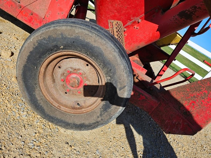 farmhand-815-image-30
