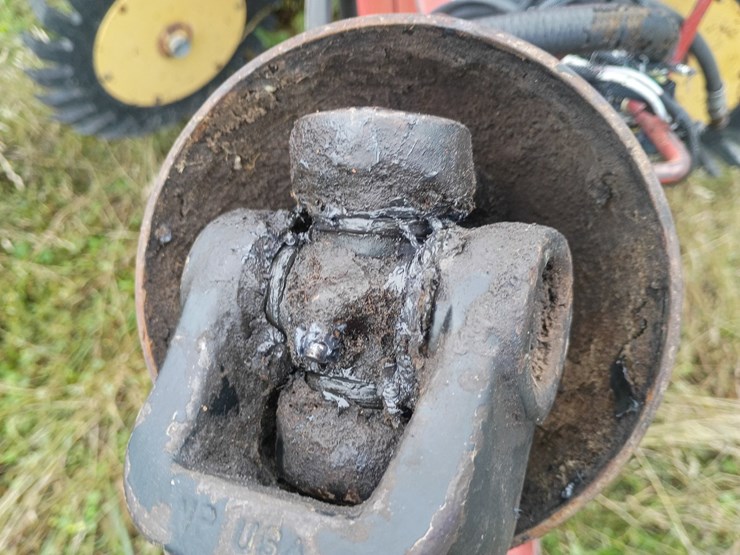 new-holland-654-image-12